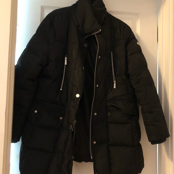 Michael Kors Jackets & Blazers - Michael Kors XL down winter jacket with hood!